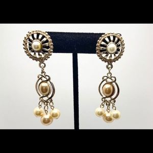 Vintage Gold and Pearl Dangle Earrings